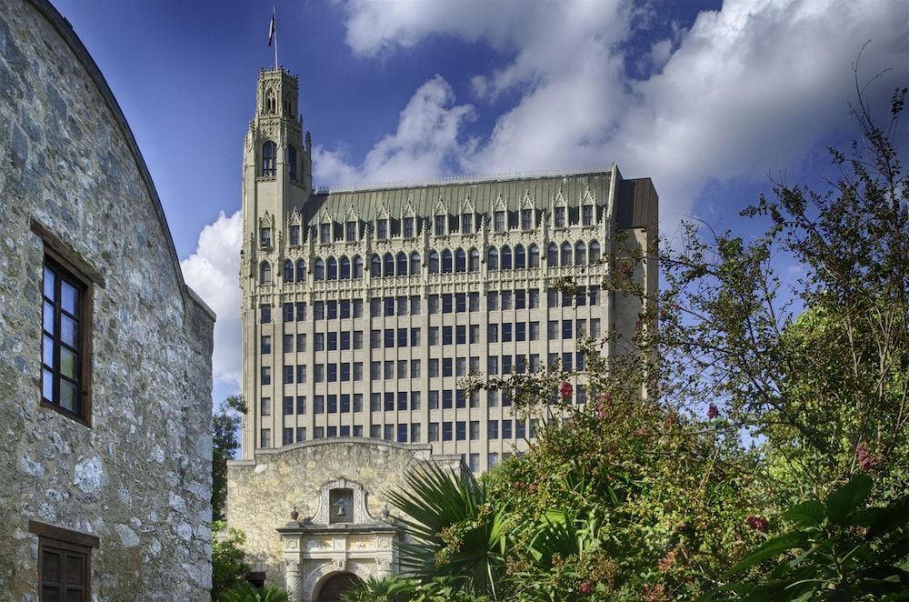 The Emily Morgan - a DoubleTree by Hilton 4 estrellas en San Antonio
