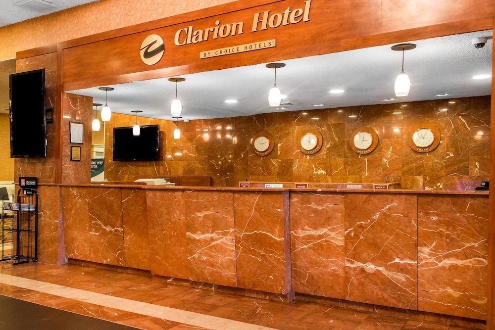 Clarion Hotel Philadelphia International Airport 3