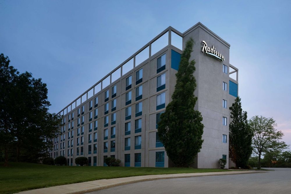 Radisson Hotel at The University of Toledo 1