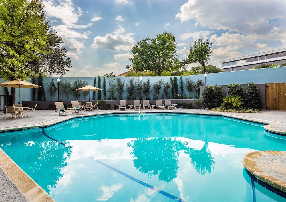 DoubleTree by Hilton Hotel Austin Northwest Arboretum 1