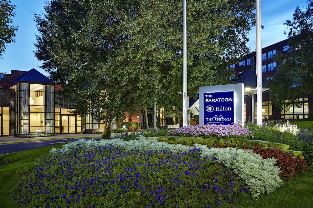 The Saratoga Hilton 3 estrellas en Saratoga Springs