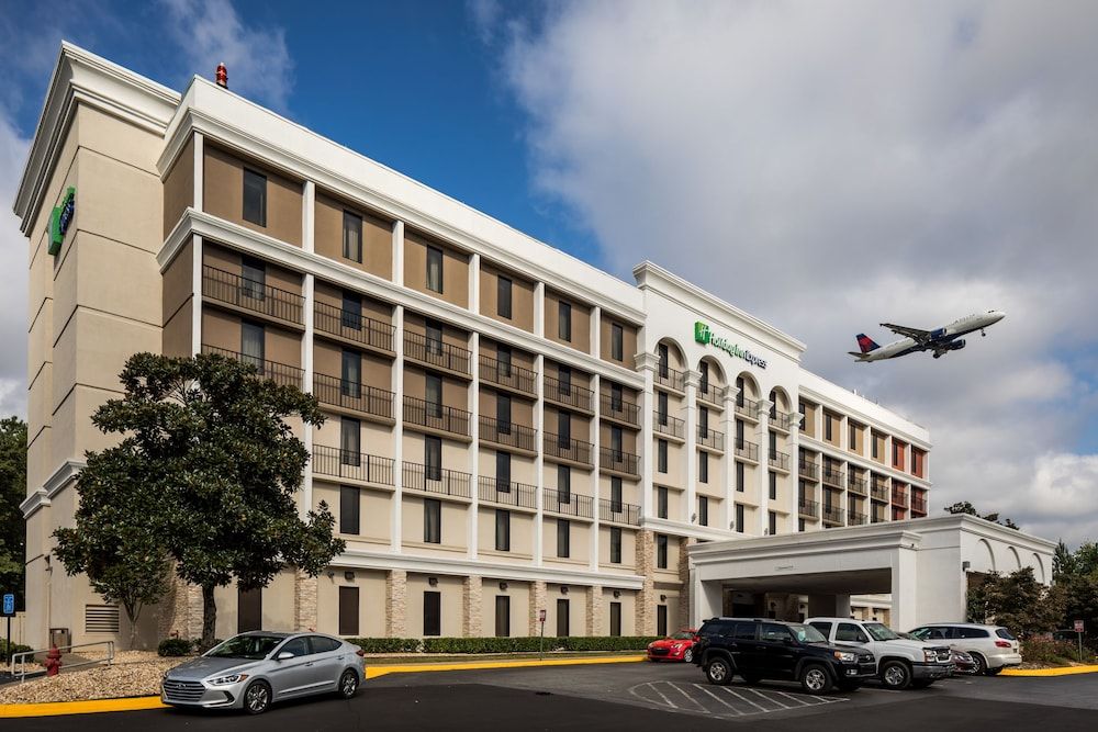 Holiday Inn Express Atlanta Airport - College Park 3 estrellas en Atlanta