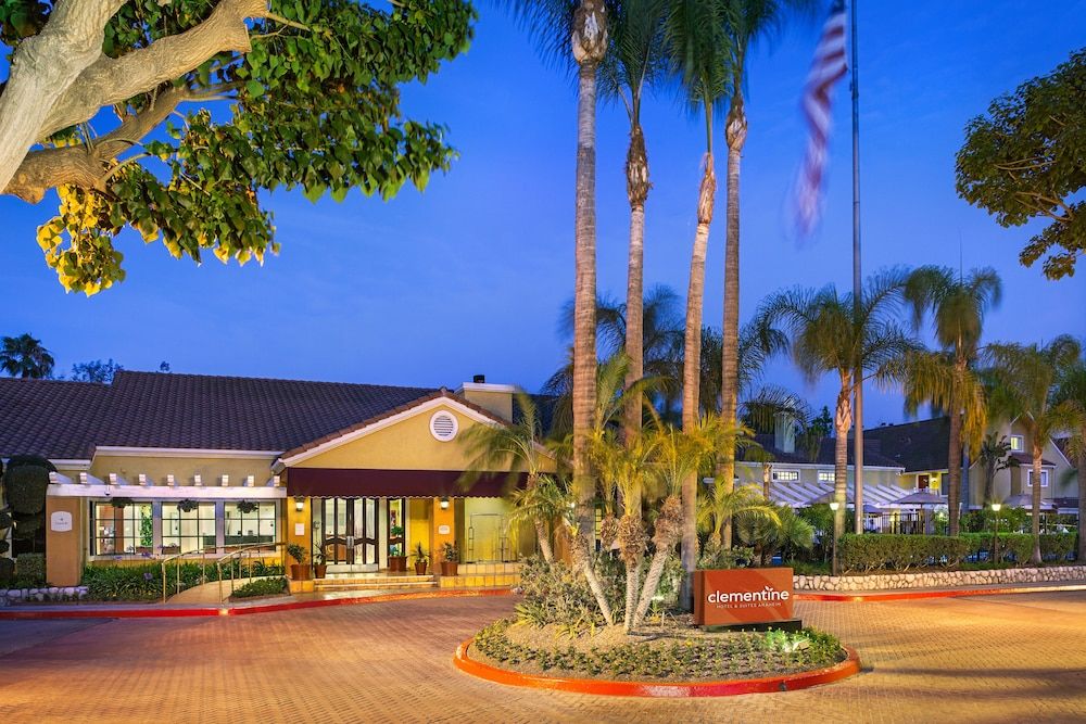 Clementine Hotel & Suites Anaheim 1