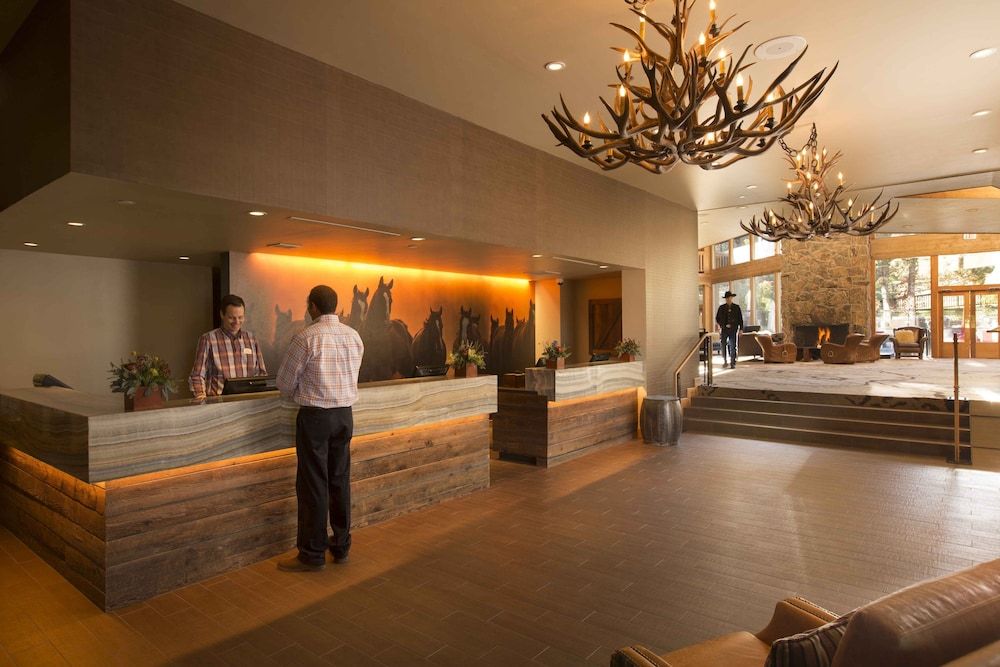 Snow King Resort Hotel & Luxury Residences 2