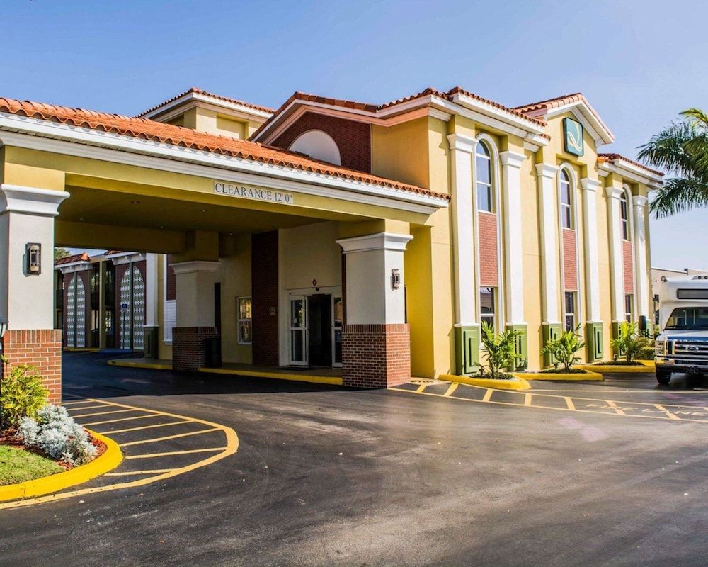 Quality Inn Airport - Cruise Port 2 estrellas en Tampa