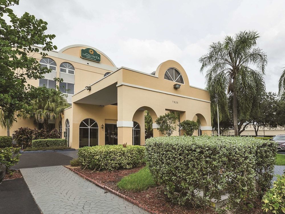 La Quinta Inn & Suites Miami Lakes 3 estrelas em Miami Lakes
