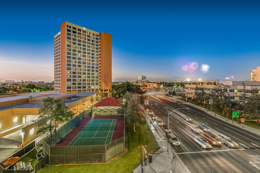 Hotel Fera Anaheim, a DoubleTree by Hilto 4 étoiles à Orange