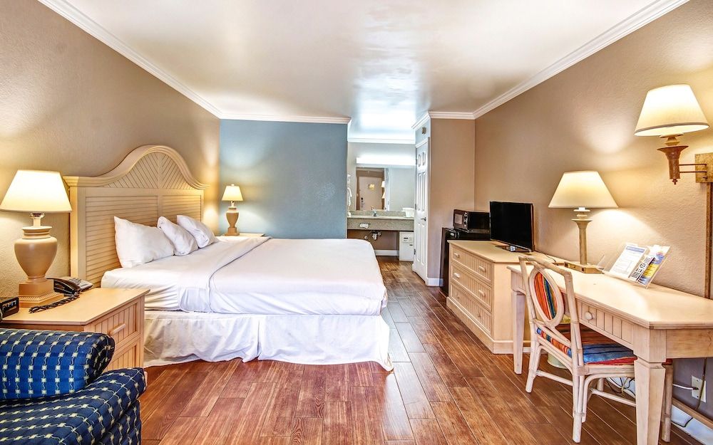 Vero Beach Inn & Suite 3