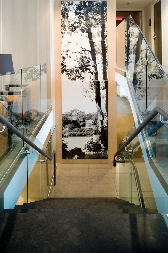 Hotel Indigo Boston - Newton Riverside 2