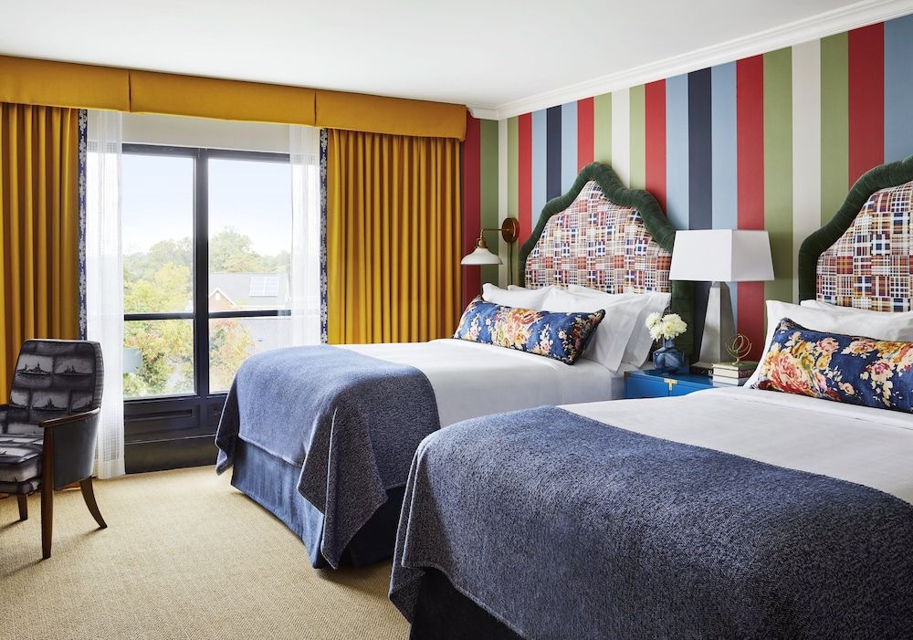 Graduate Annapolis 3