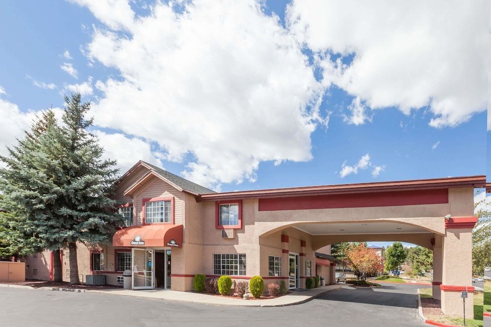 Days Inn by Wyndham Flagstaff I-40 3 estrellas en Flagstaff