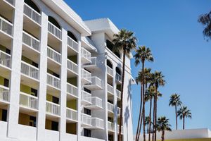 Holiday Inn Hotel & Suites Phoenix - Mesa / Chandler