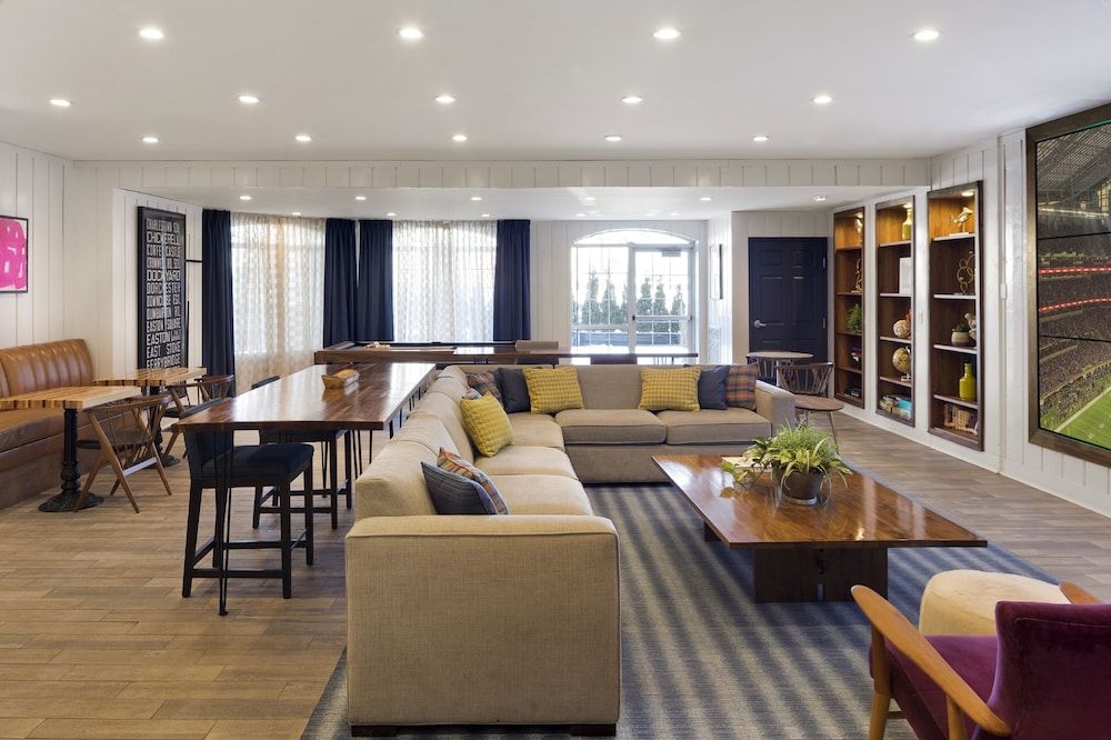 Holiday Inn : Bloomington W MSP Airport Area 3 Holiday Inn : Bloomington W MSP Airport Area 3