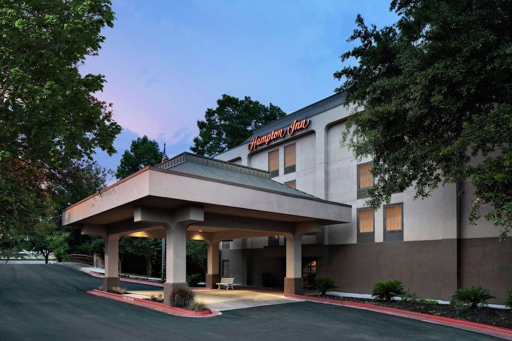 Hampton Inn Austin North @ I - 35 & Hwy 183 1