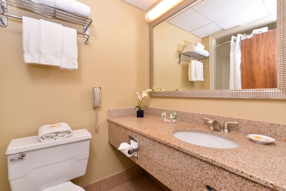 Red Lion Hotel Albany 3