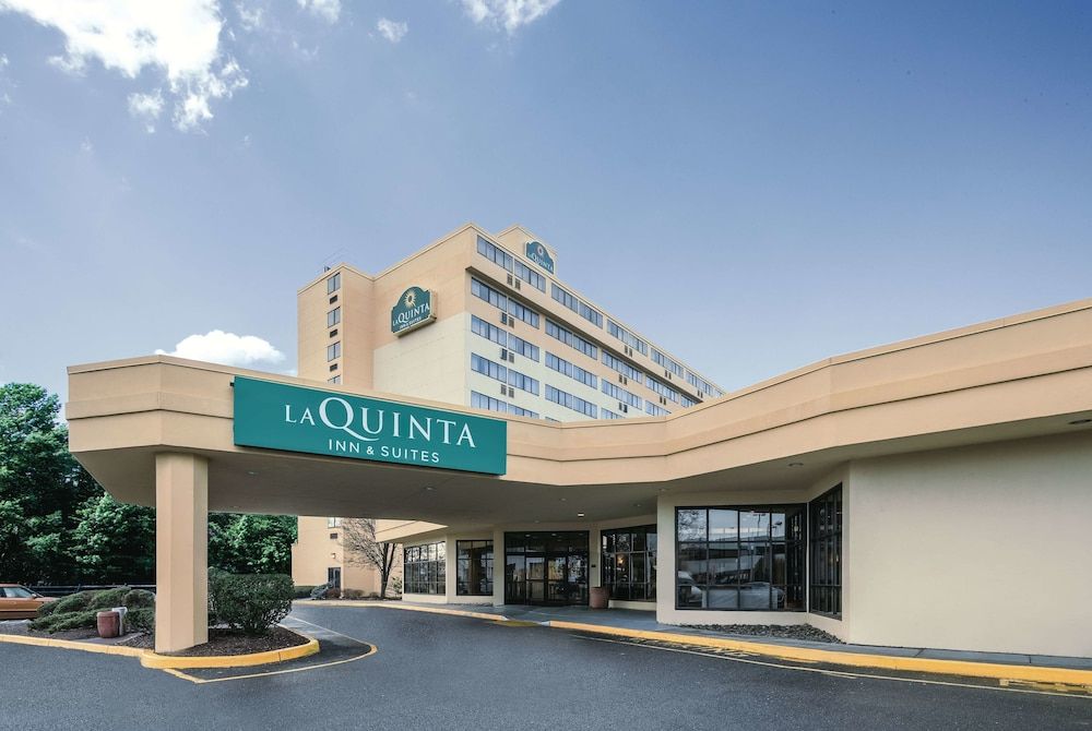 La Quinta Inn & Suites by Wyndham Secaucus Meadowlands 3 estrelas em Secaucus