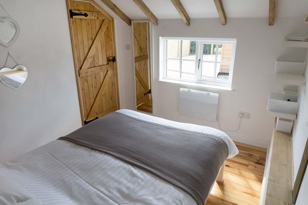 Holmdale Holiday Cottages 3