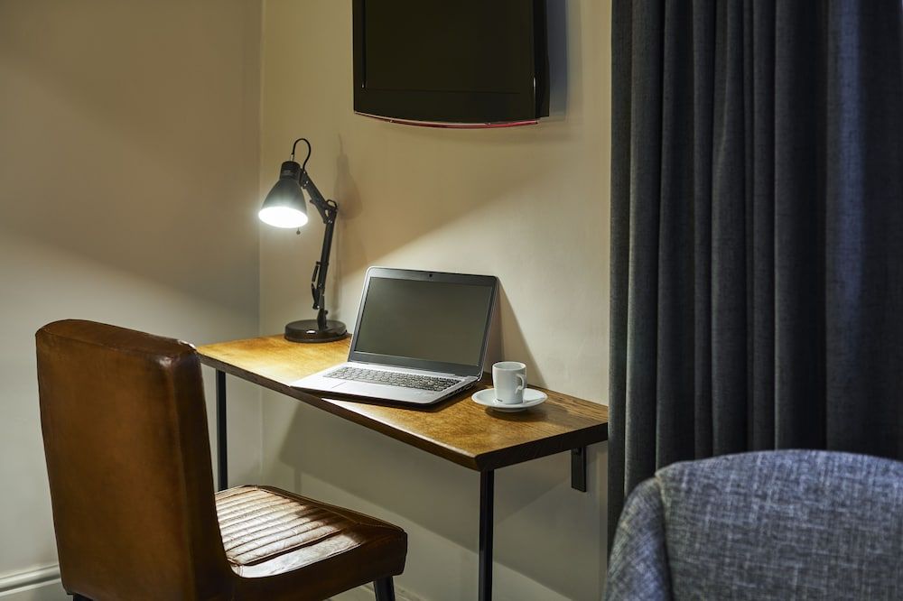 Mercure Barnsley Tankersley Manor Hotel 2