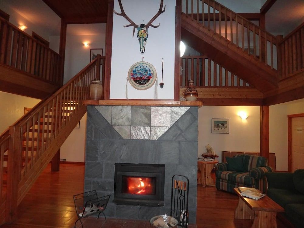 Alpine Meadows Lodge 3