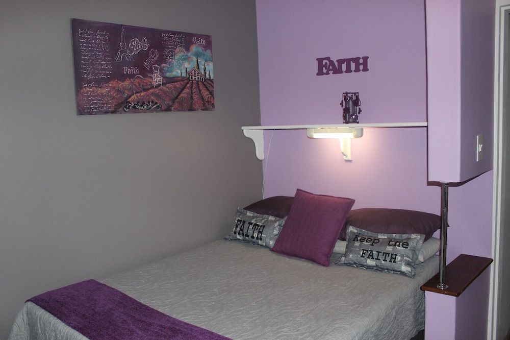 PhysEQFiT Guesthouse 2