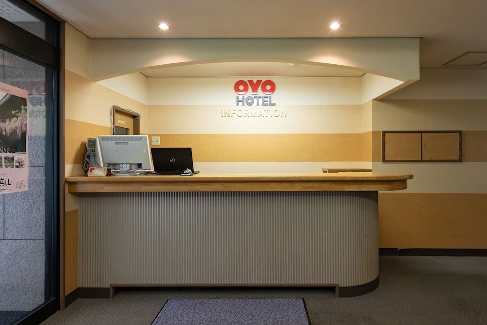 OYO Hotel Kanko Business Matsuyama Takayama 3