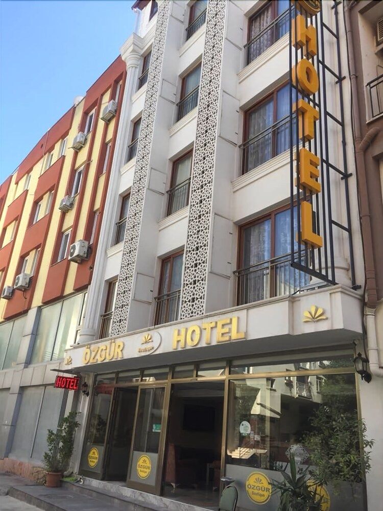 Ozgur Hotel