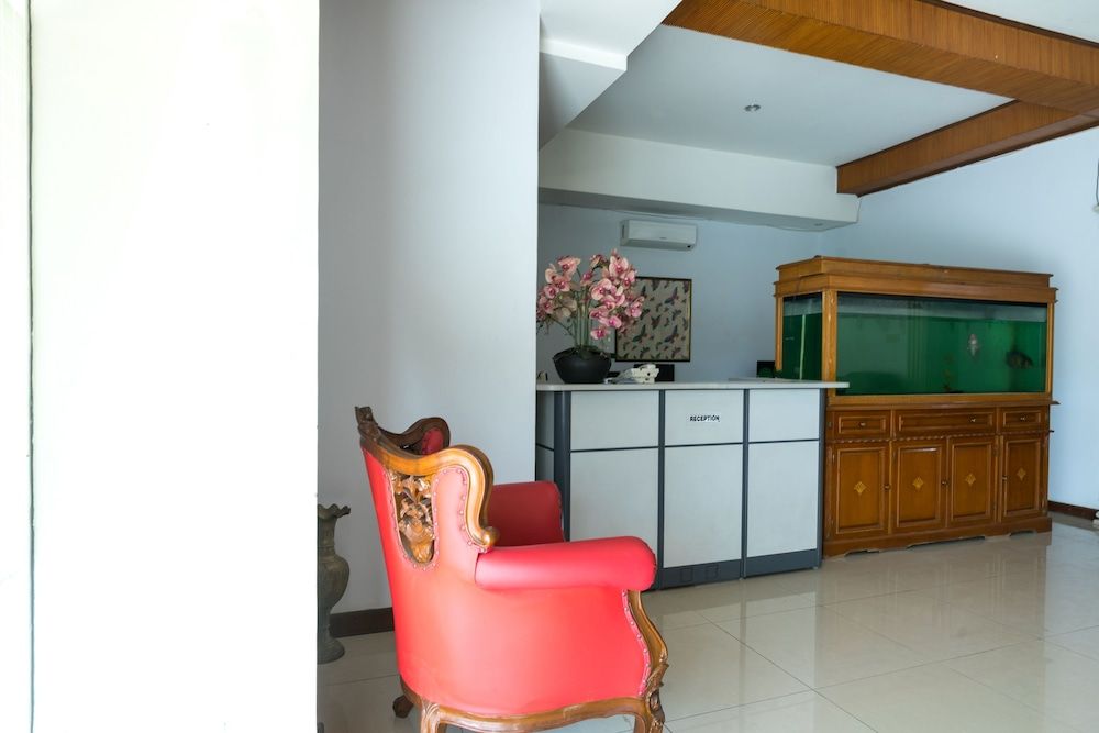 1421 Kasmaran Guest House 2