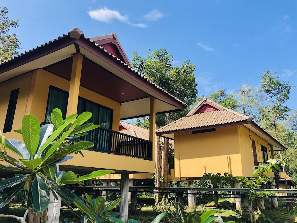 The Bliss Khao Sok Boutique Lodge