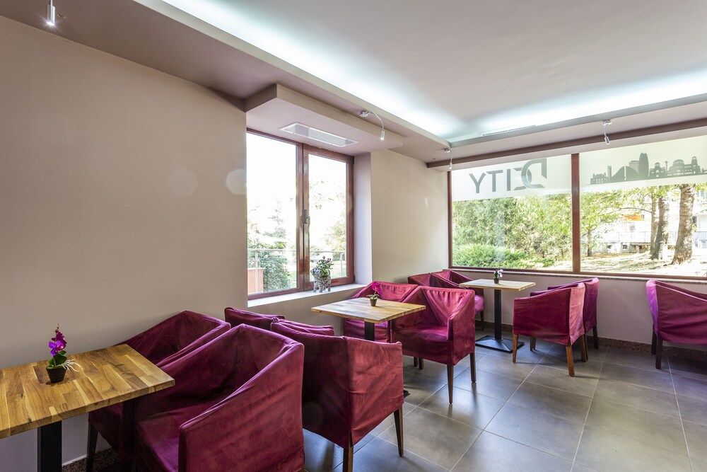 CityHome Aparthotel 2