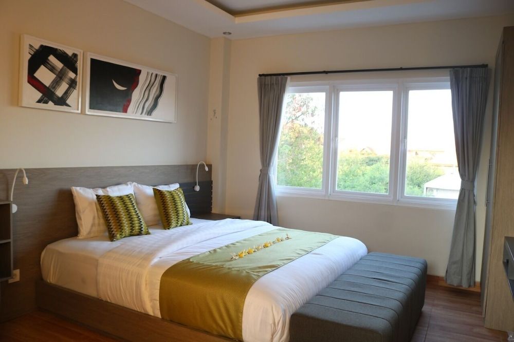 Royal Orchid Lodge 2