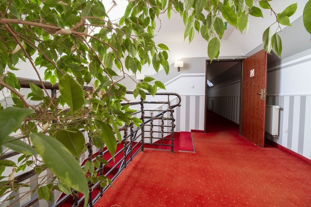 Hotel & Karczma Stary Młyn 2