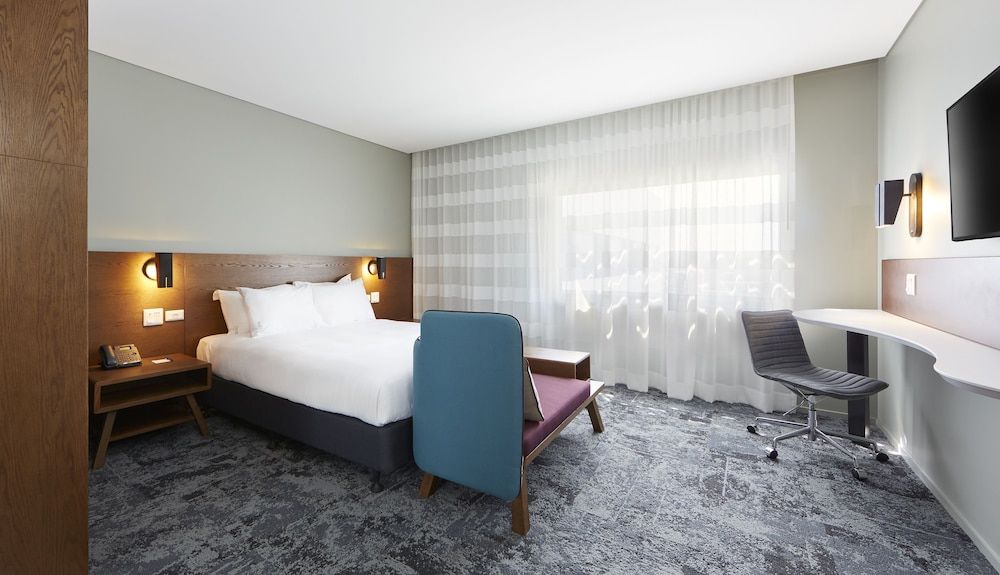 Holiday Inn Express Sydney Airport 3