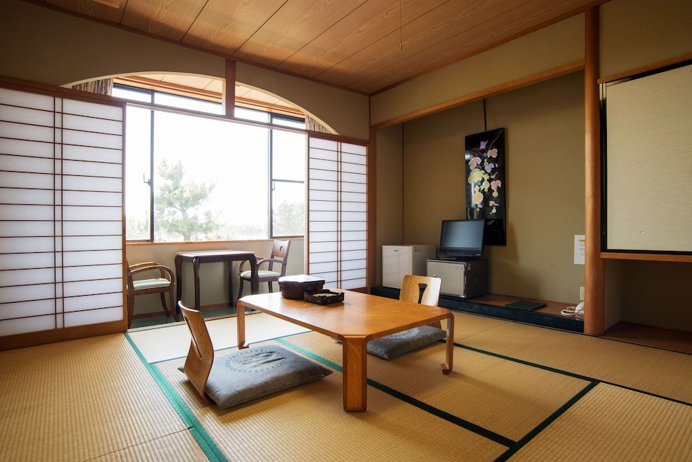 Hotel Seaside Mattou 2