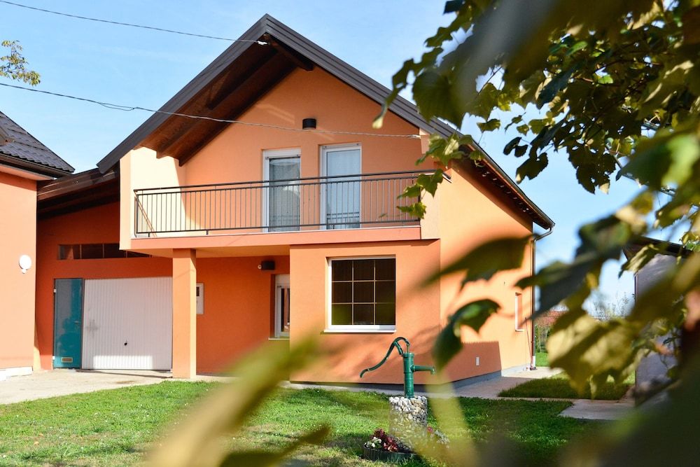 Private Rooms Choice 1