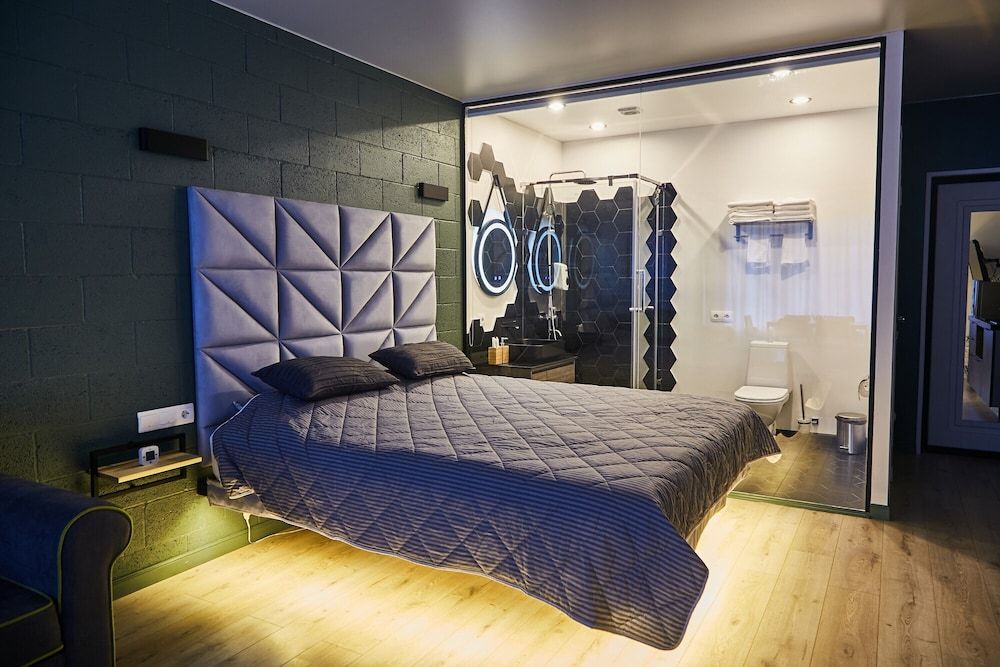 Bay View Apartments 1