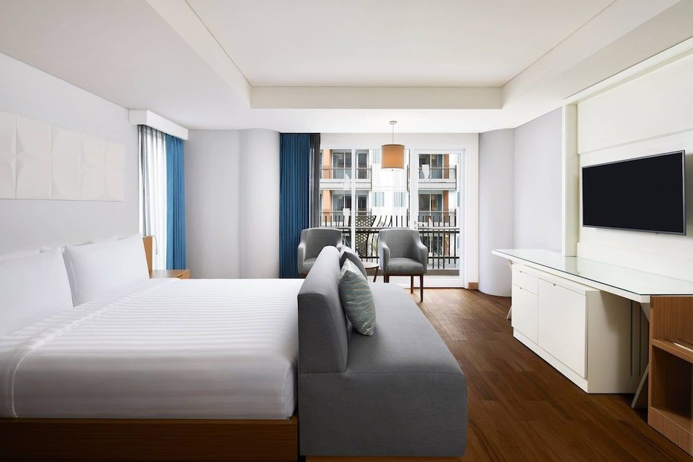 Fairfield by Marriott Bali Kuta Sunset Road 3