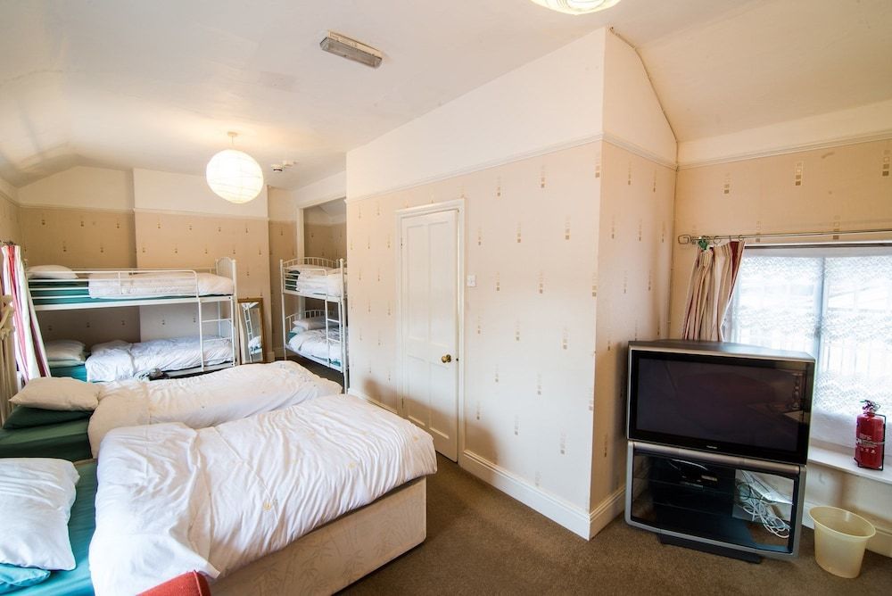 The Old Pandy Inn Bunkhouse 2