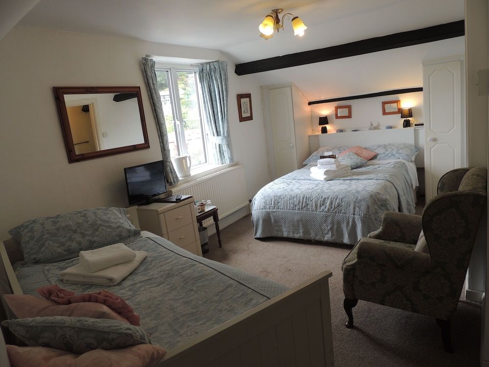 Orchard House Hotel 2