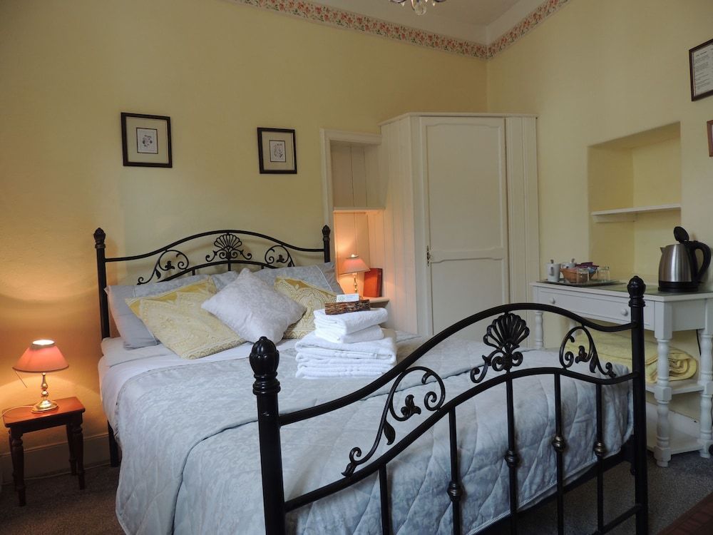 Orchard House Hotel 3