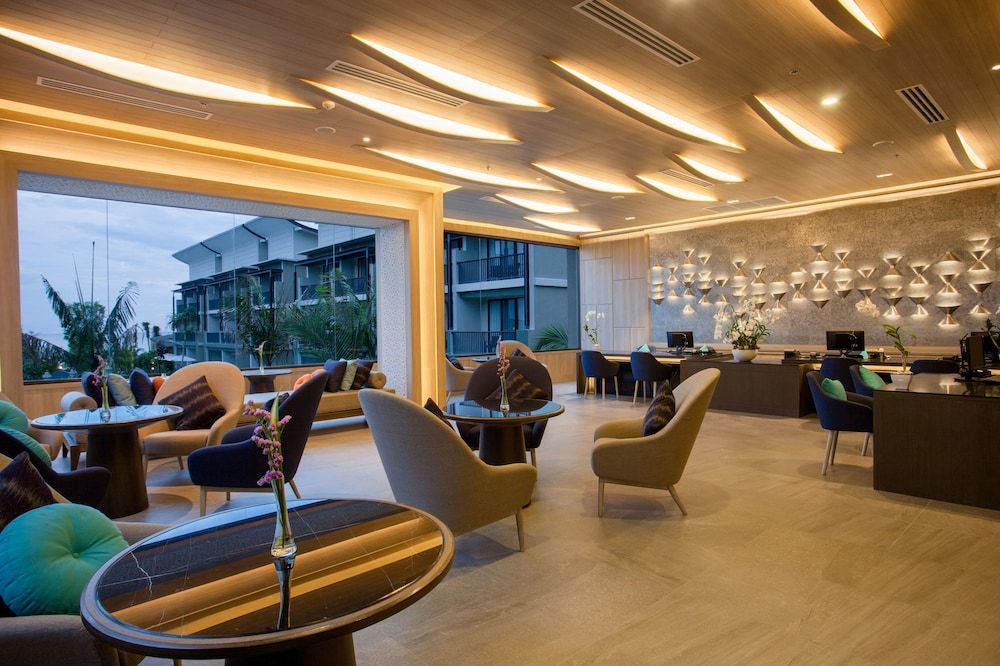 Le Meridien Khao Lak Resort & Spa 3