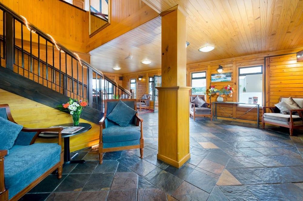 Lakefront Lodge Taupo 2