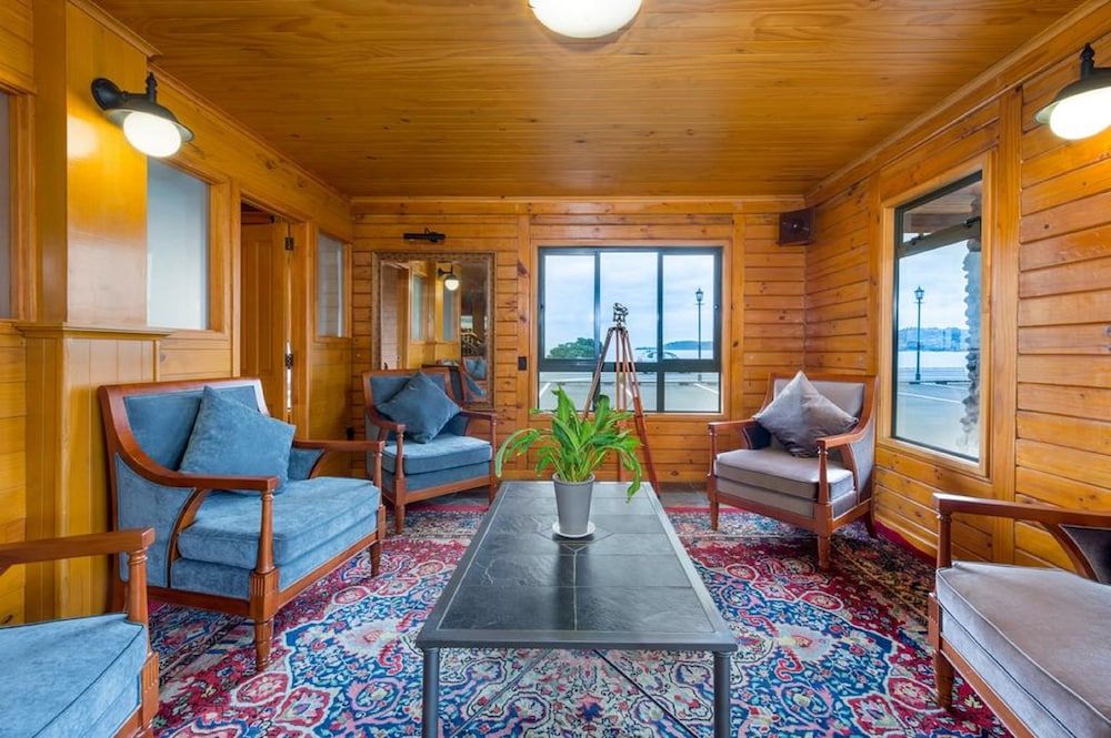 Lakefront Lodge Taupo 3