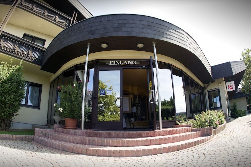 Tennis- und Freizeitzentrum Neudörfl 3 estrelas em Neudörfl