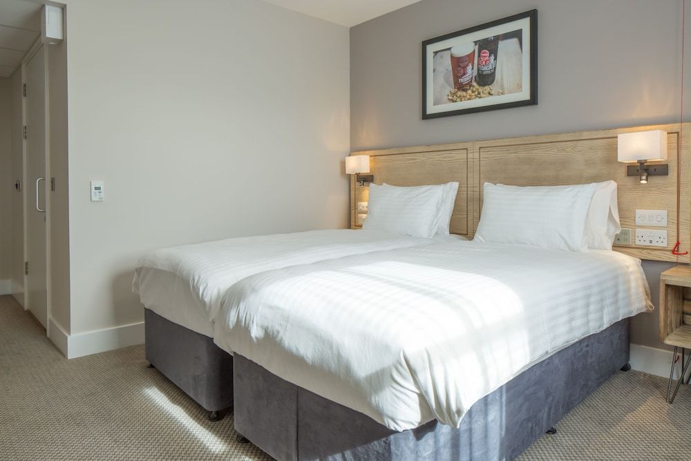 Paisley Pear by Marstons Inns 2