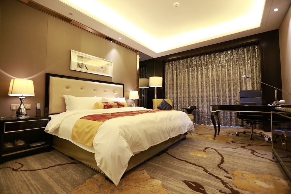 Tianyue Minshan Hotel 2