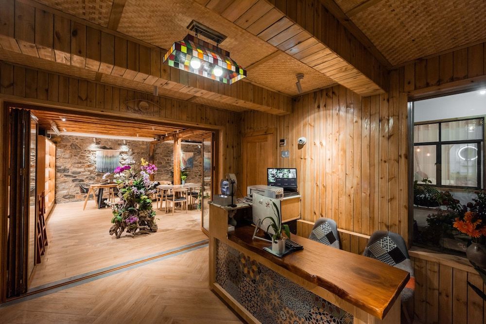 Dali Orchard Suites 2