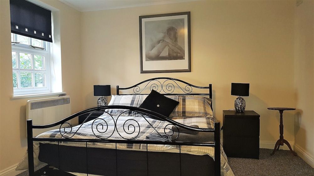 The Mermaid Inn Ellington 2