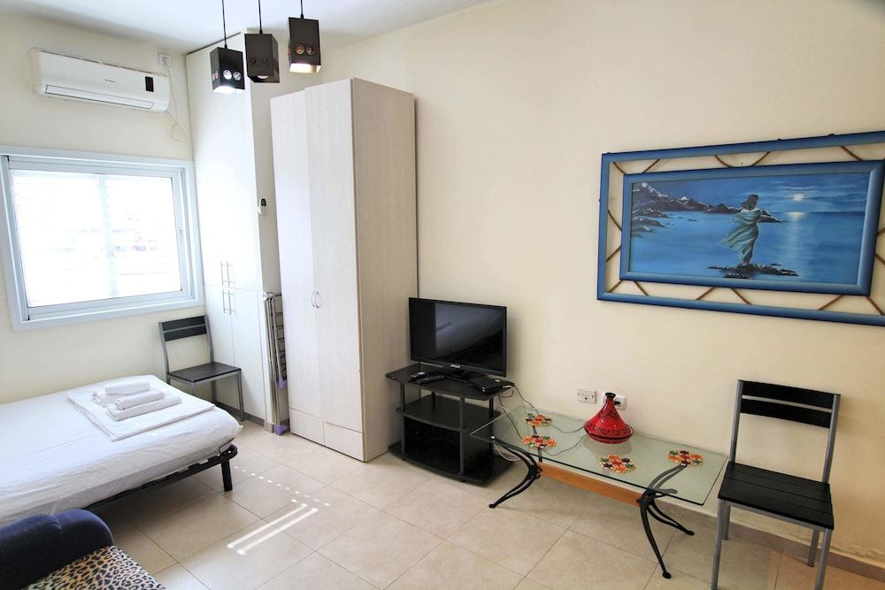 Arendalzrail Apartments Rothschild St.33