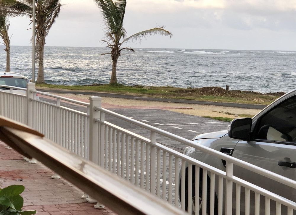 Apartment With one Bedroom in Le Moule, With Wonderful sea View, Furnished Terrace and Wifi - 30 m From the Beach