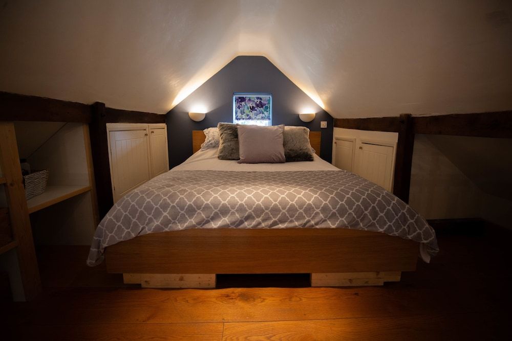 Cherry Orchard Lodge 3